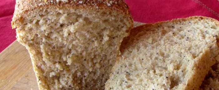 Make your own Chewy, Crunchy 9-grain Bread