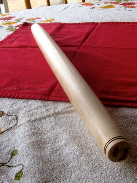 VTG FOLEY SIGNED 18” SOLID MAPLE ROLLING PIN